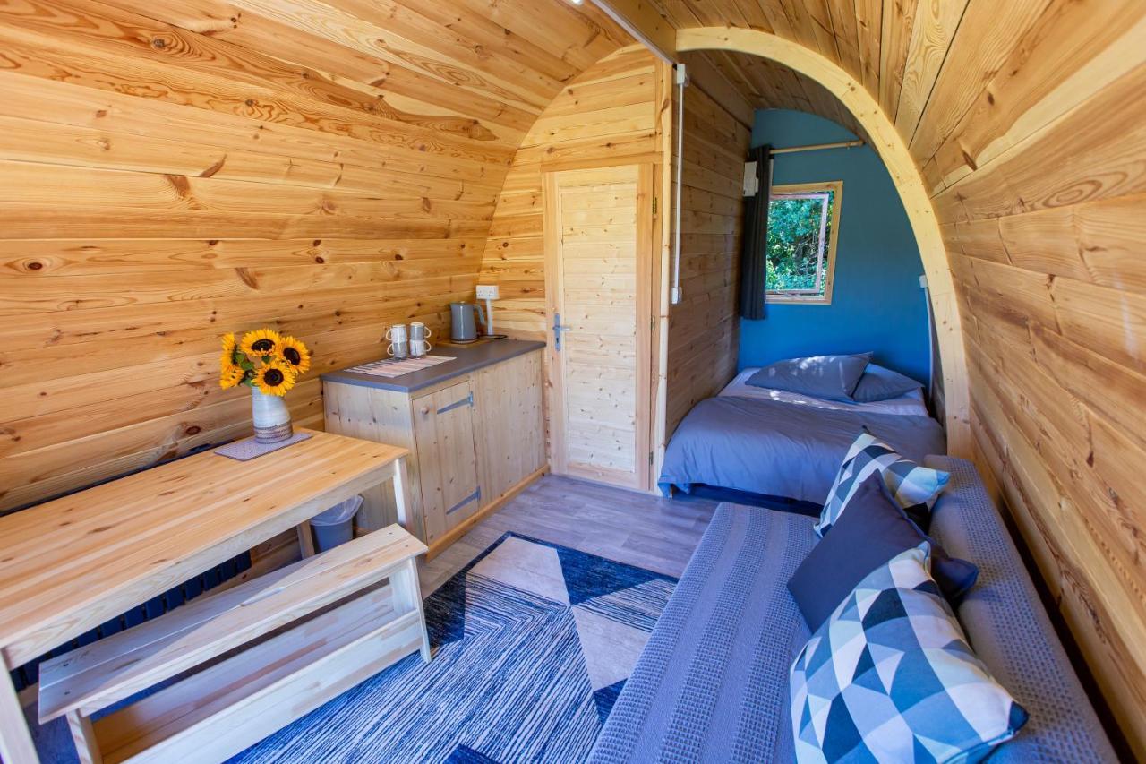 Отель The Woolpack Glamping Мейдстон Экстерьер фото